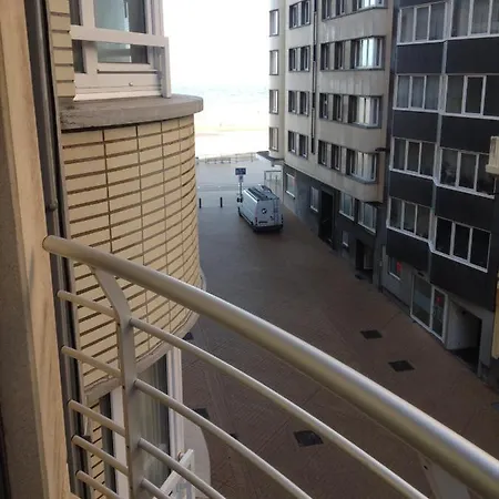Centraal Gelegen App Met Lateraal Zeezicht Ostend Exterior photo